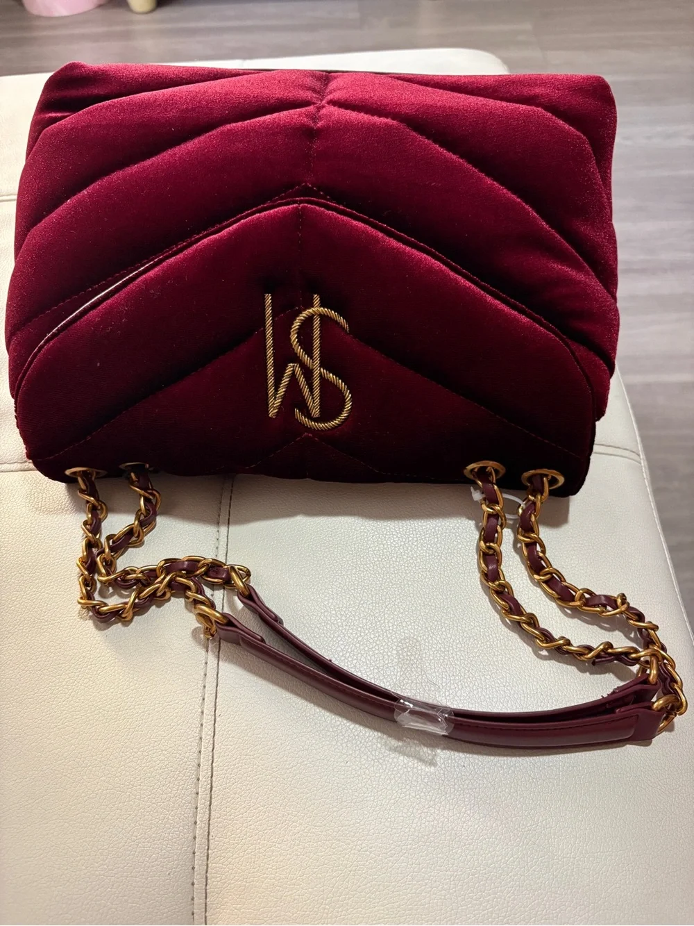 Steve Madden Wine Red Velvet Shoulder Bag with Gold Chain